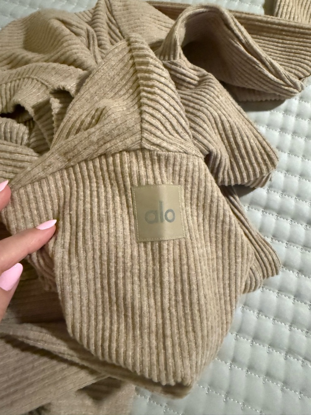 ALO Muse set size small - Picture 4 of 9